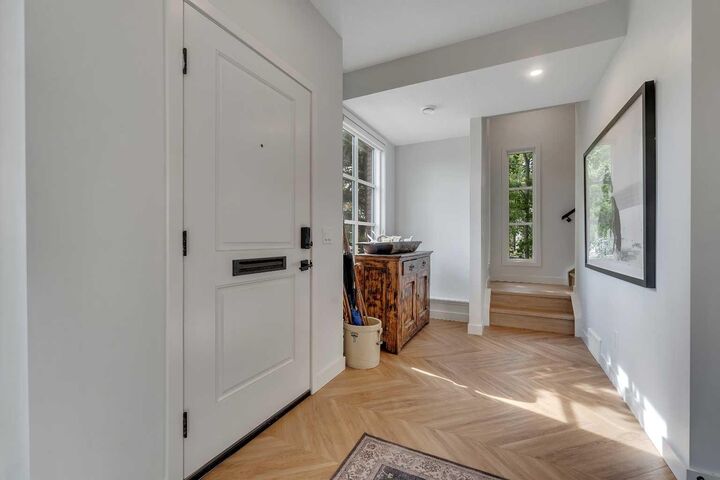Photo de la propriété: 4305 16 Street SW AB T2T 4J1
