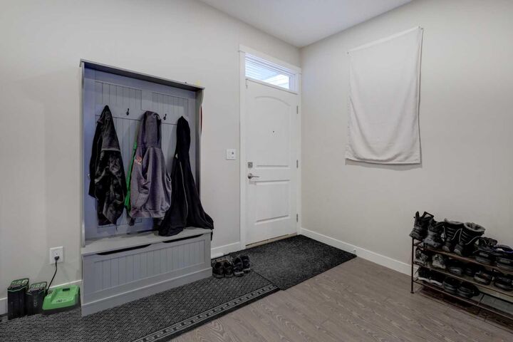 Property Photo:  5 Williamstown Park NW  AB T4B 3Y4 