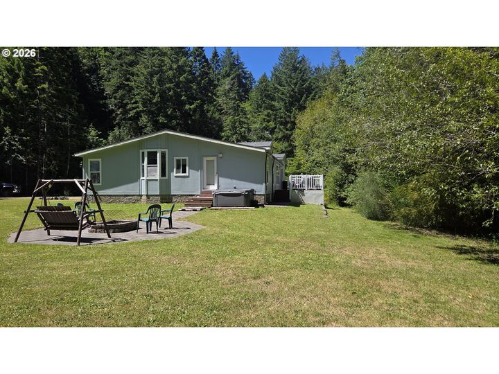 Property Photo:  30245 Hummingbird Hill Rd  OR 97444 