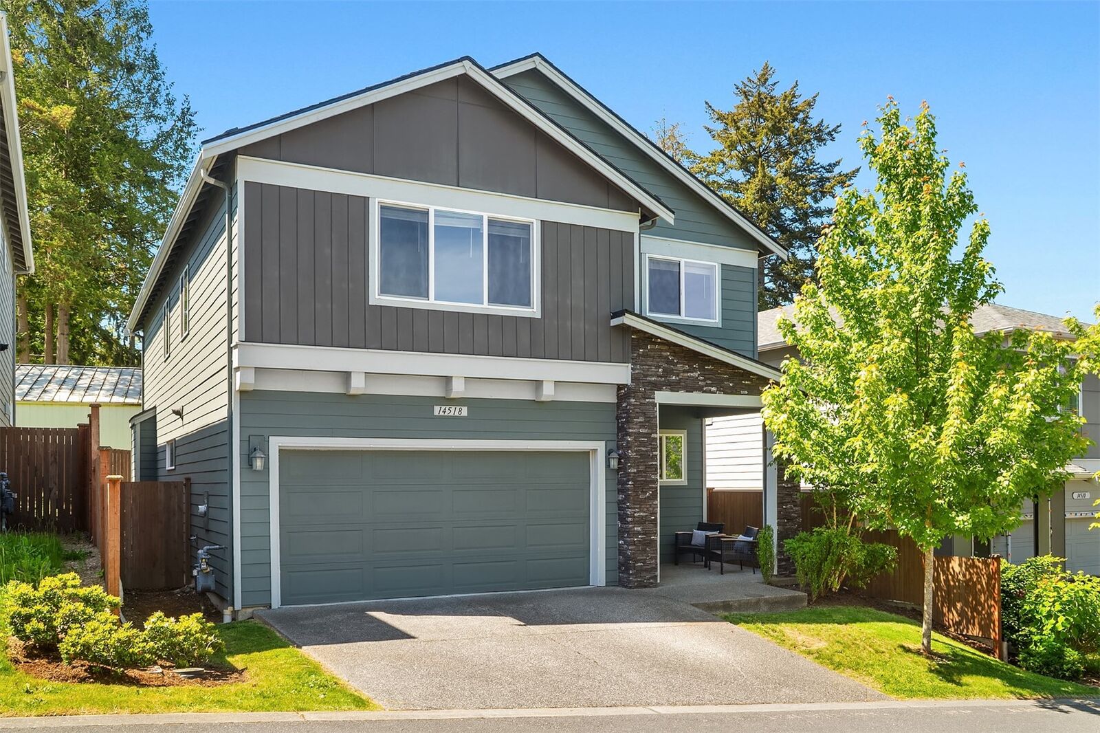 Property Photo: 14518 38th Avenue W WA 98087