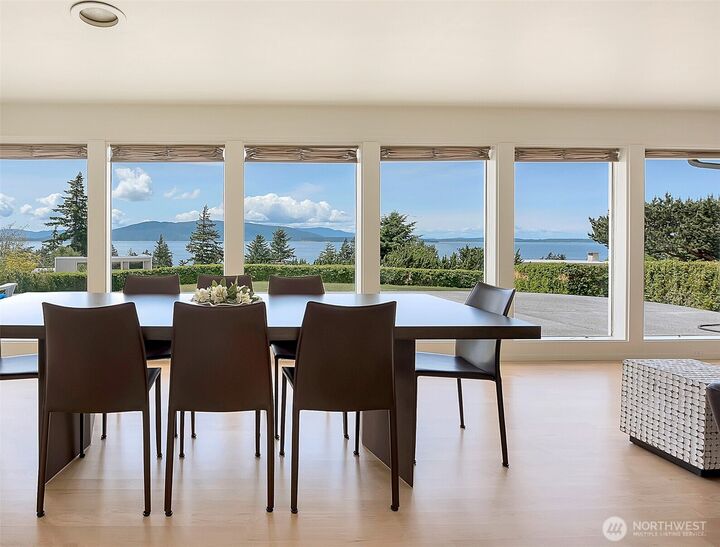 Property Photo:  517  Fieldston Road  WA 98225 