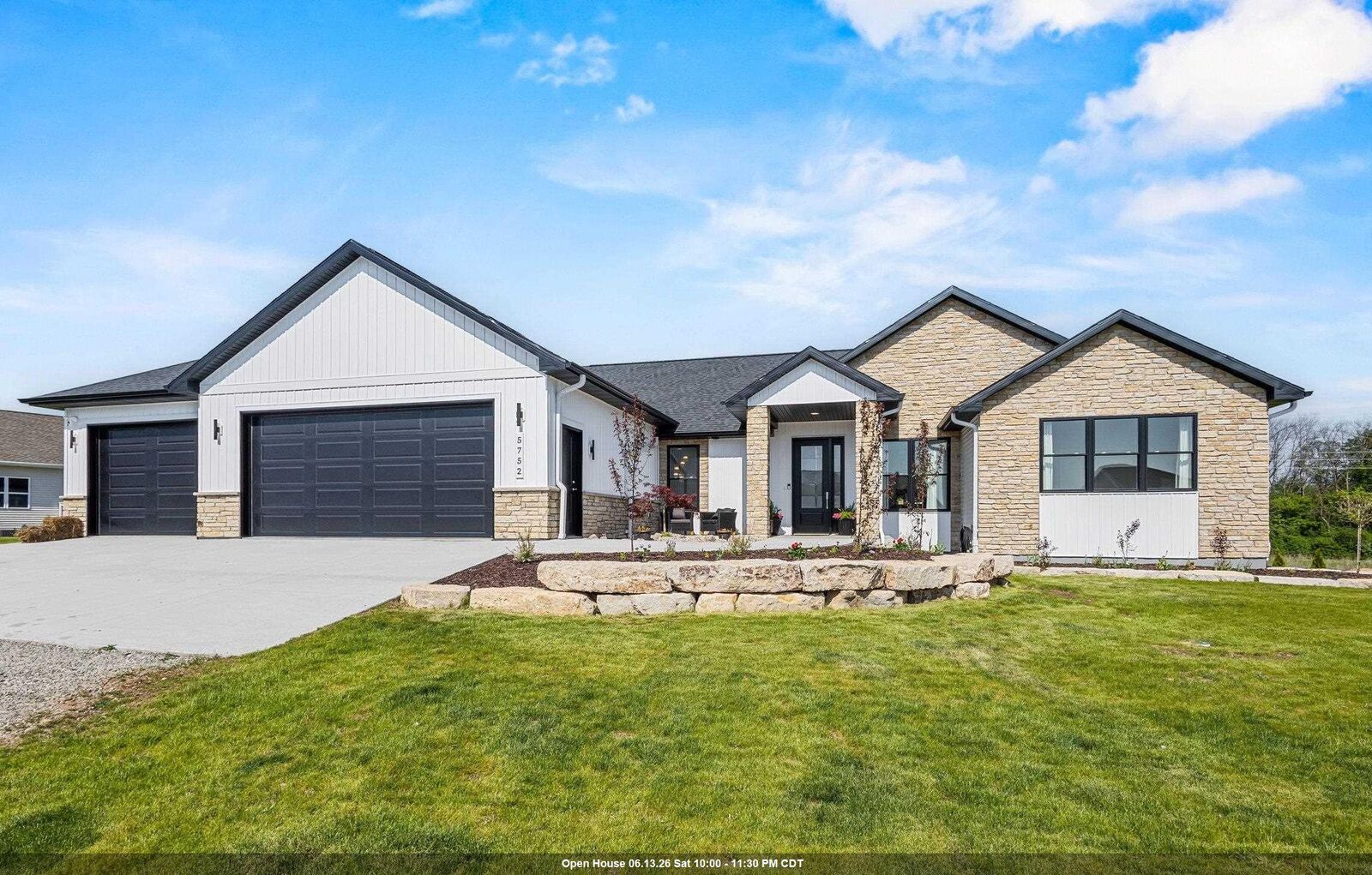 Property Photo:  5752 N Sequoia Drive  WI 54913 