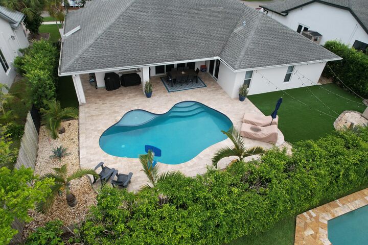 Property Photo:  5142 NW 43rd Avenue  FL 33073 