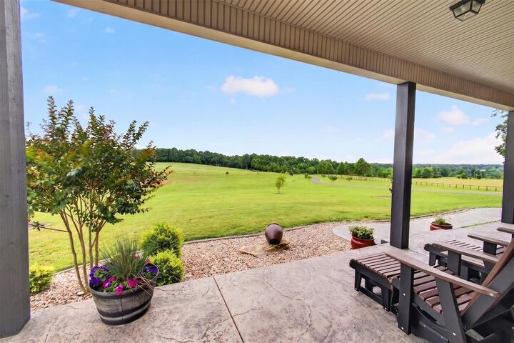 Property Photo:  1224 Clifton Church Road  KY 42164 