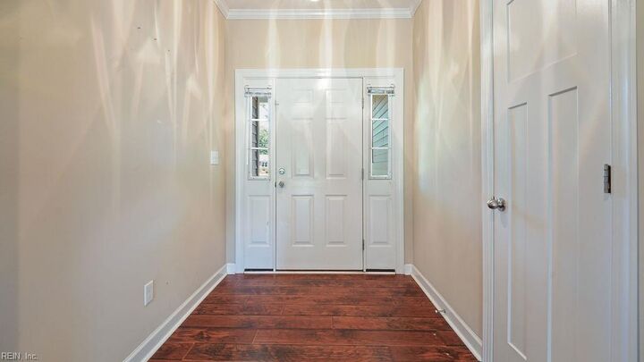 Property Photo: 1024 Scenic Blvd VA 23322