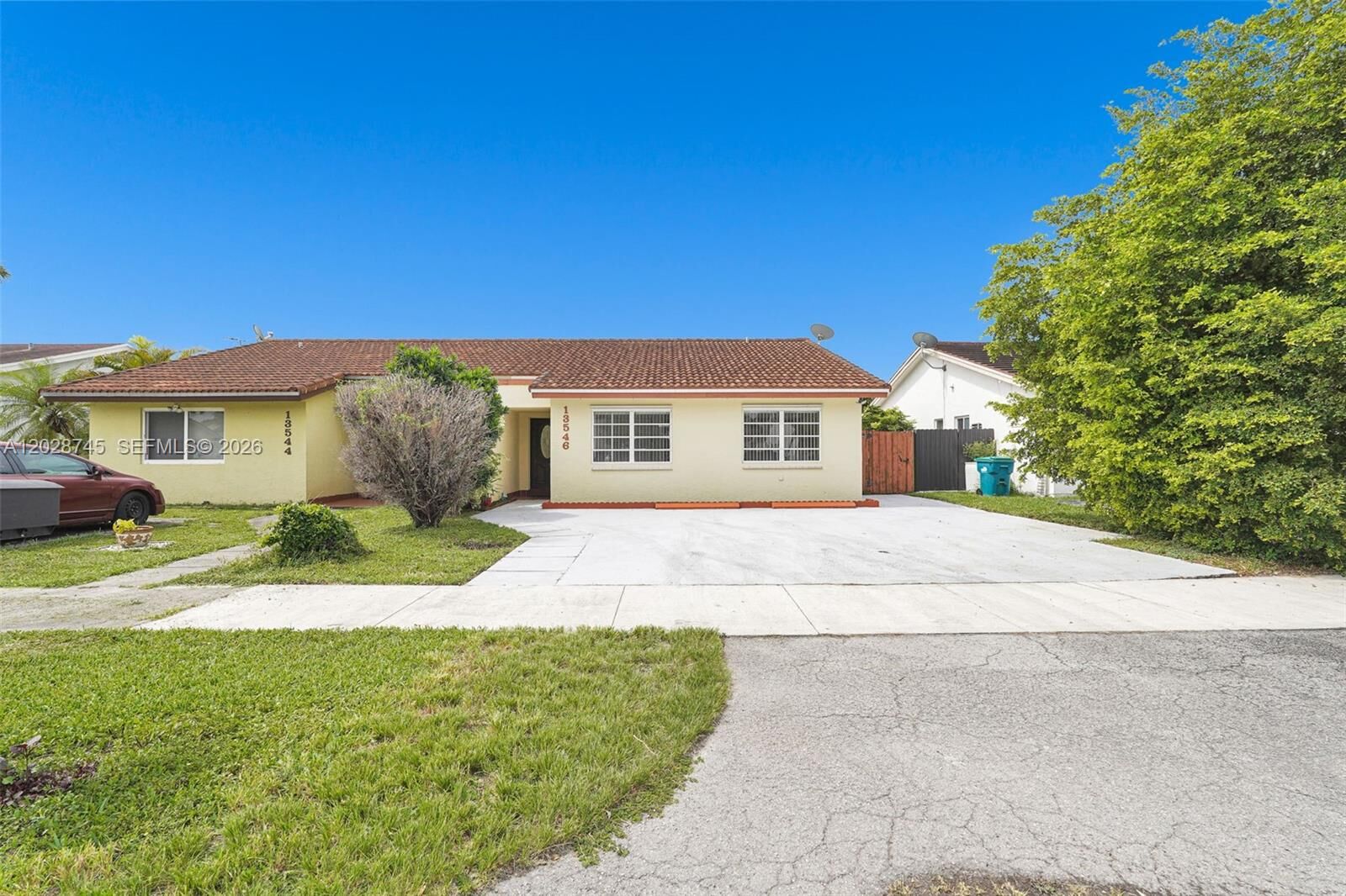 Property Photo:  13546 SW 63rd Lane H-W  FL 33183 