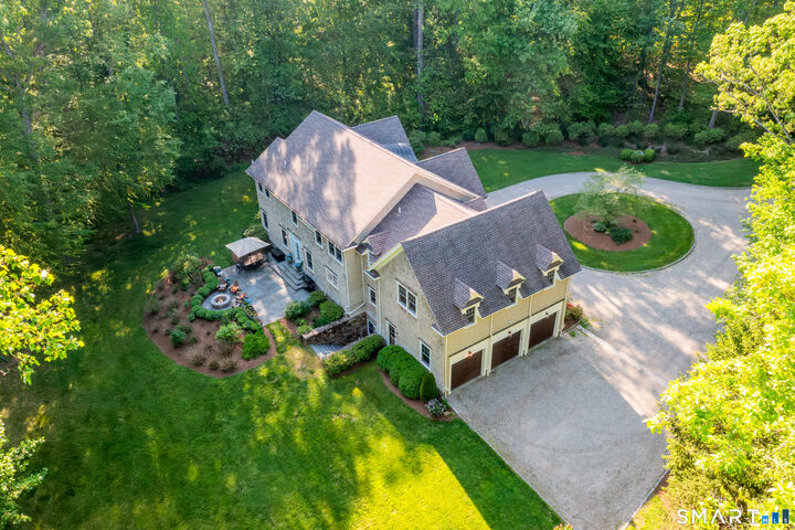 Property Photo: 32 Lobdell Lane CT 06612