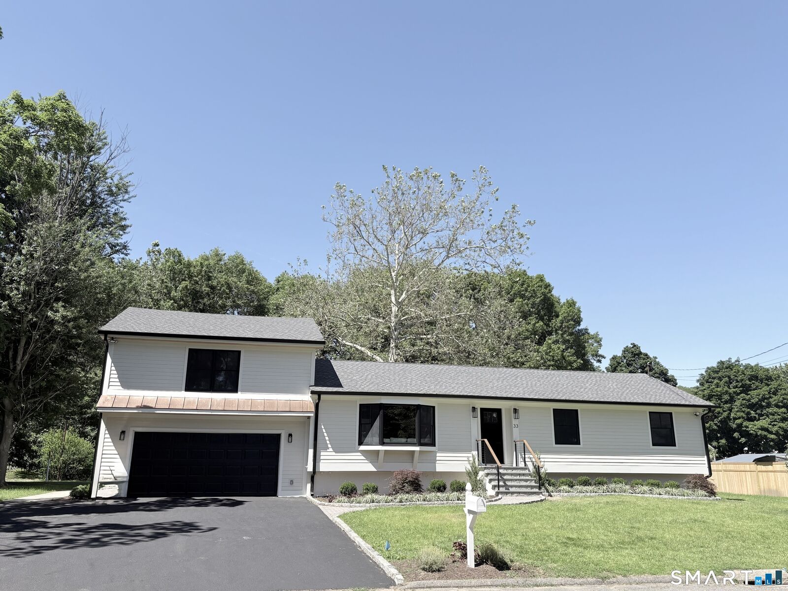Property Photo: 33 Manor Drive CT 06611