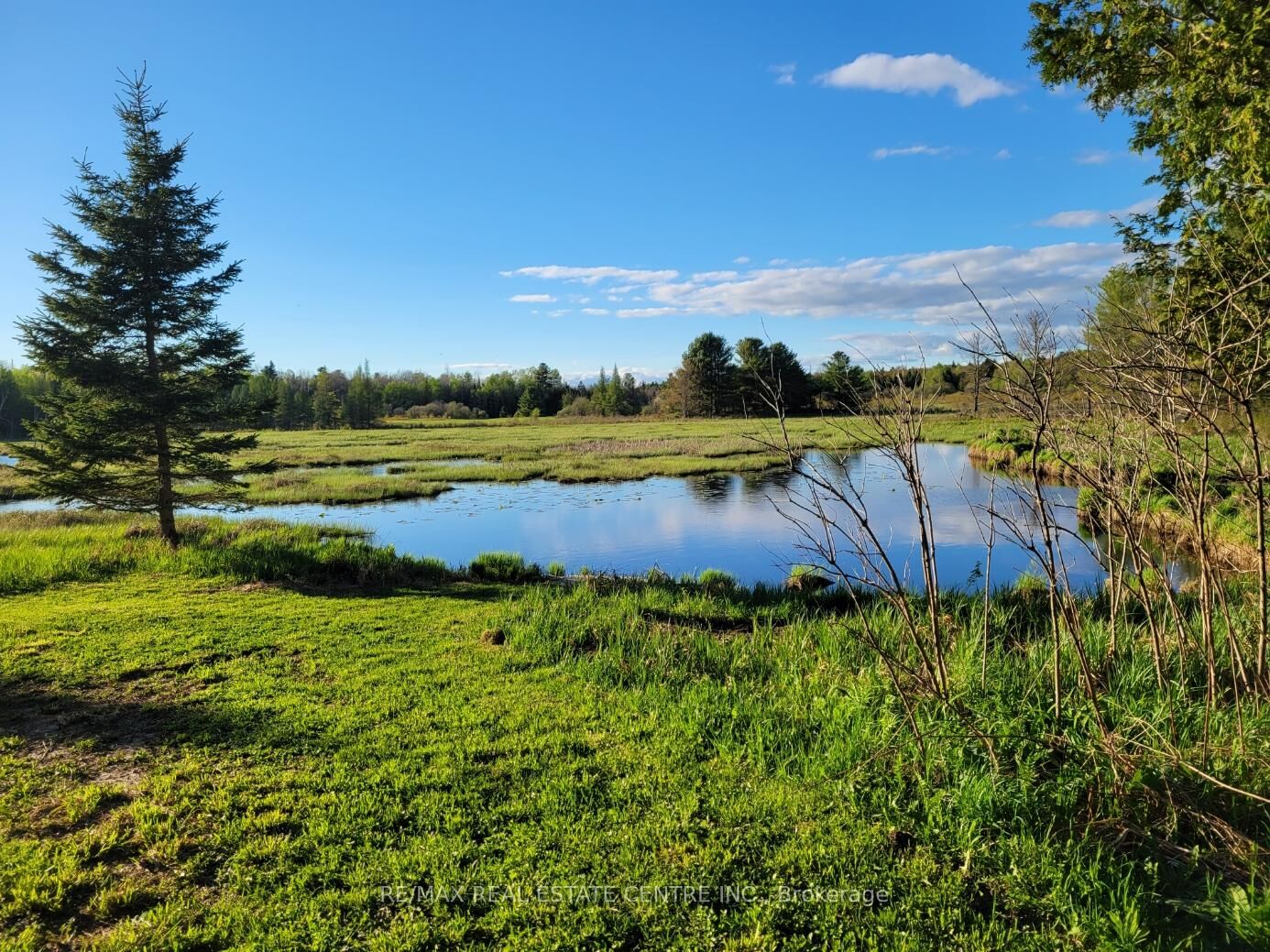 Property Photo: 1006 Hurdville Road ON P2A 0B5