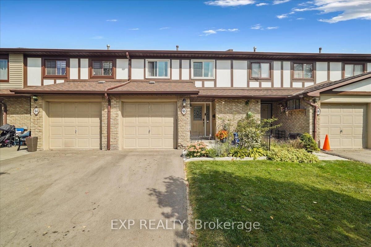 Property Photo: 65 Greenwich Circle ON L6S 2E8
