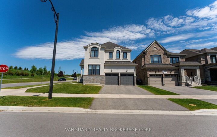 Property Photo: 158 Scarlet Way ON L3Z 4J2