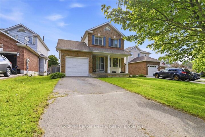 Property Photo: 3 Walbridge Court ON L1C 4B7