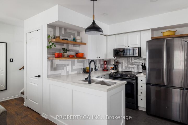 Property Photo: 12 Sudbury Street 819 ON M6J 3W7