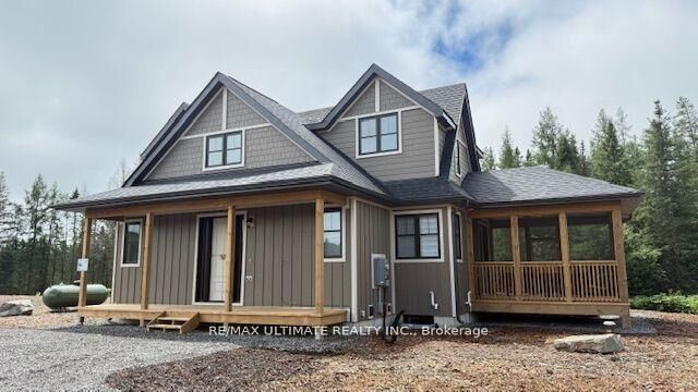 Property Photo:  1005 Holly Meadow Court  ON P1H 0K1 