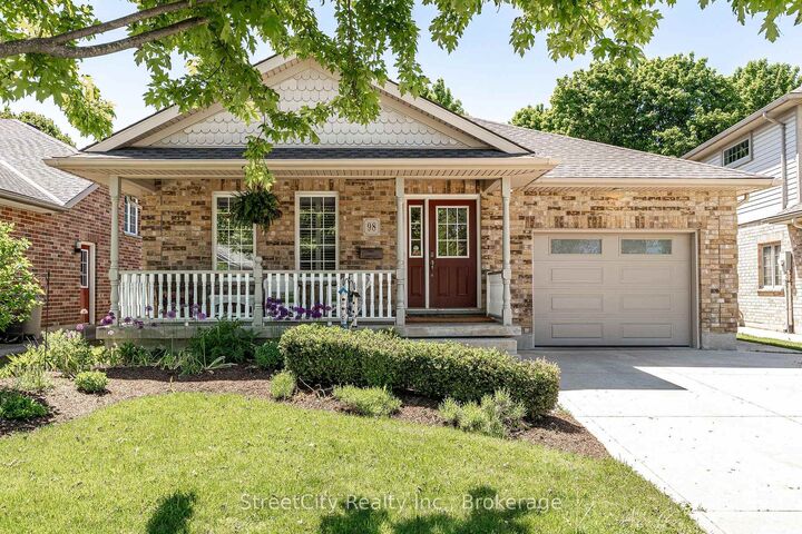 98 Abraham Drive — photo 1