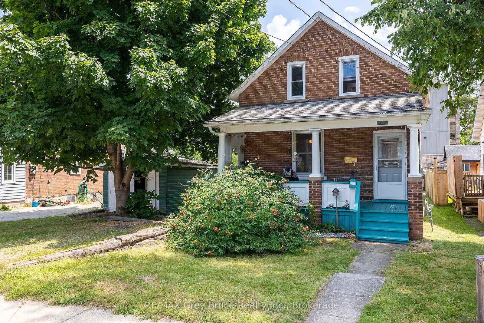 Property Photo: 1809 3rd Avenue W ON N4K 4R7