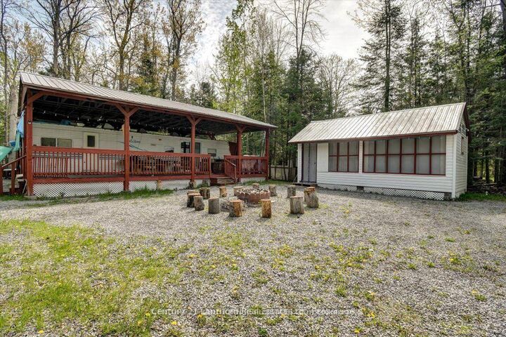54 Beach Road — photo 1