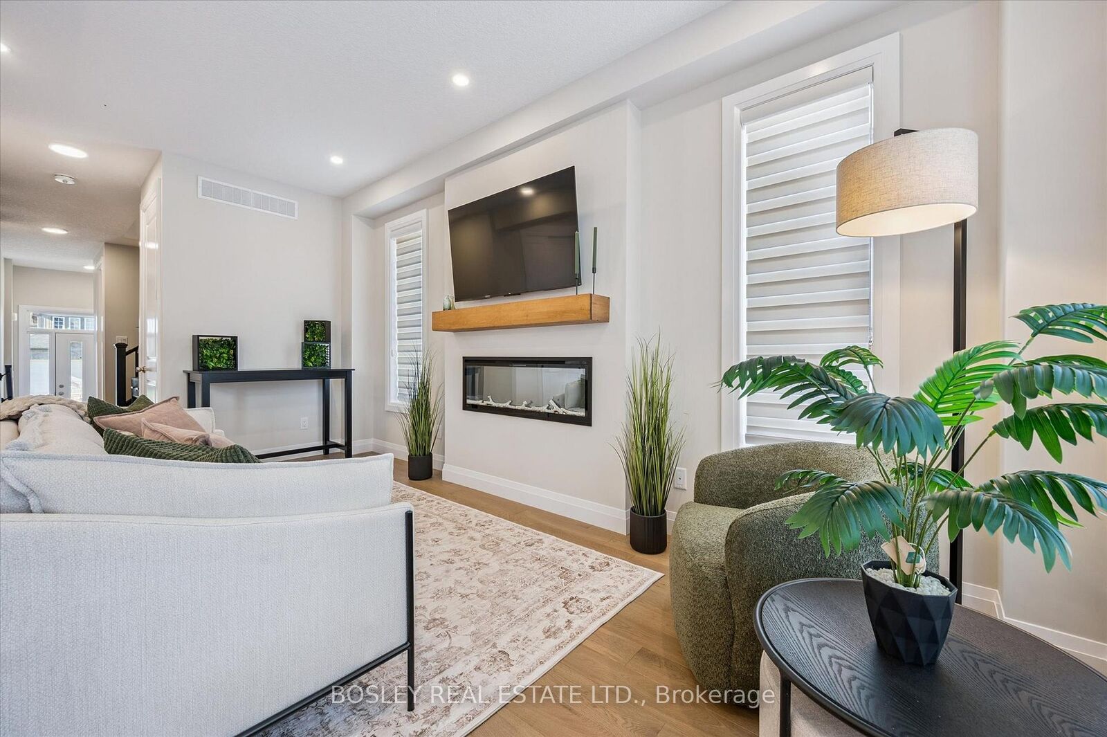 Property Photo: 113 Catherine Street ON N3A 2A3