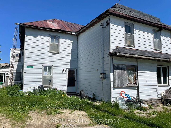 682419 260 Side Road — photo 1