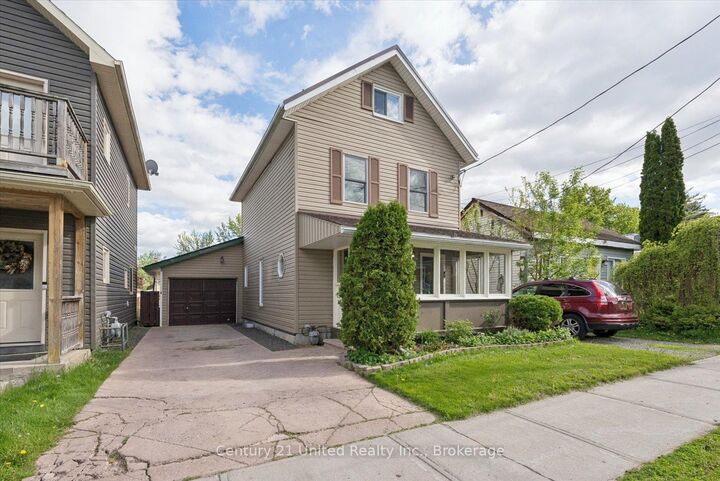 Property Photo: 665 Frank Street ON K9J 4M8