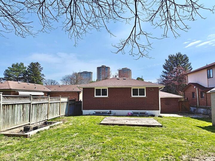Property Photo: 182 McNicoll Avenue ON M2N 3K7