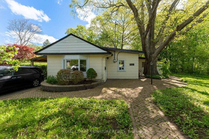 429 Rouge Hills Drive — photo 1