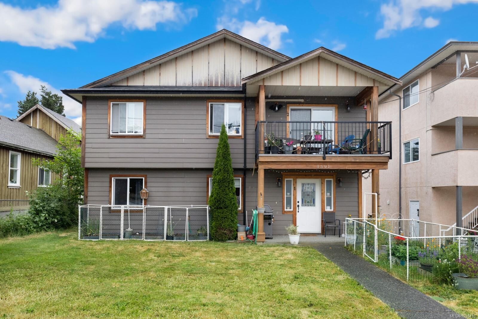 Property Photo:  1591 Joan Ave  BC V0R 1R0 