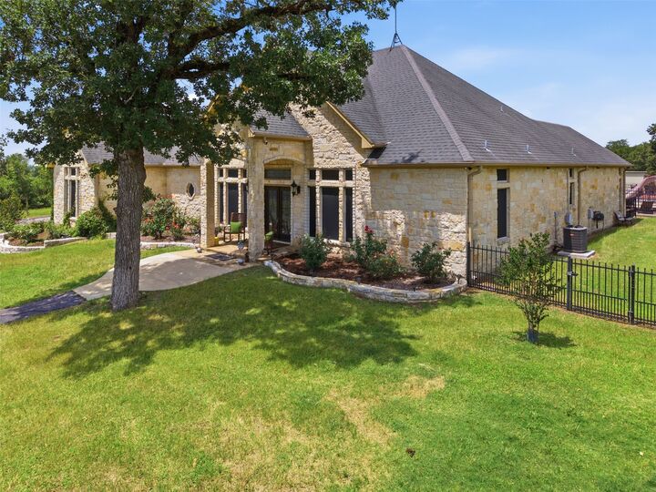 Property Photo: 2936 Fm 1704 TX 78621
