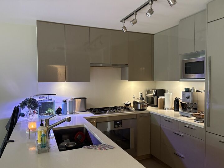 Property Photo:  4408 Cambie Street 302  BC V5Y 0M2 
