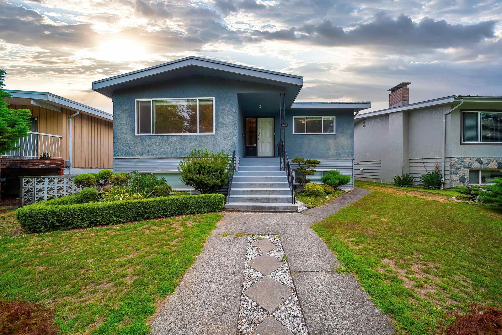 Property Photo: 3063 Rosemont Drive BC V5S 2C8