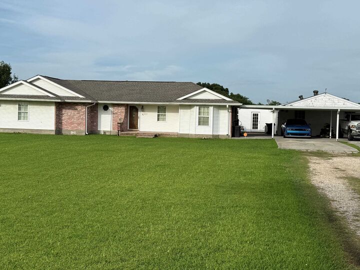 Property Photo:  419 Main Project Road  LA 70395 