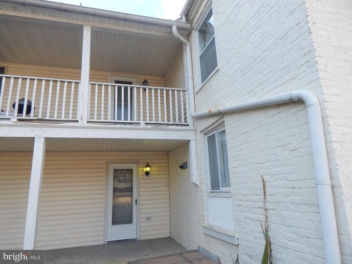 Property Photo:  507 W John Street C  WV 25401 