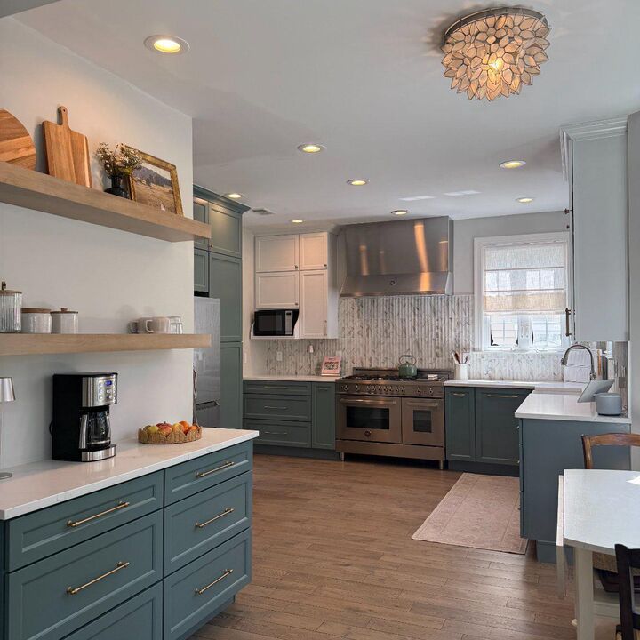 Property Photo:  42573 Regal Wood Drive  VA 20148 