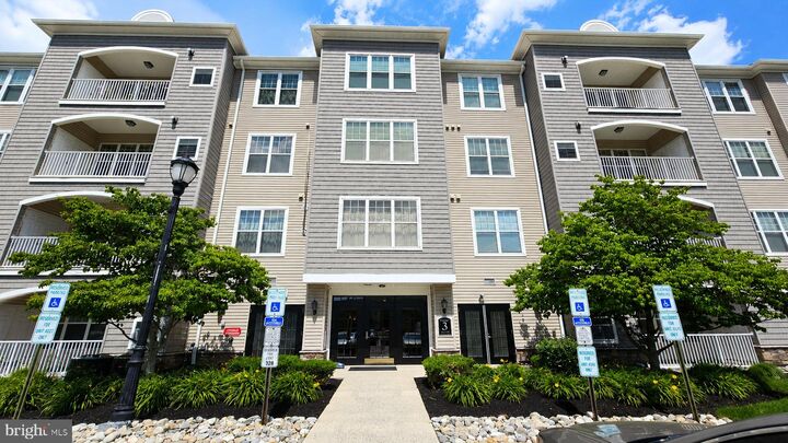 Property Photo:  314 Masterson Court  NJ 08618 