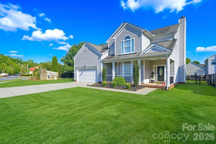 Property Photo: 9310 Lindahi Lane NC 28277