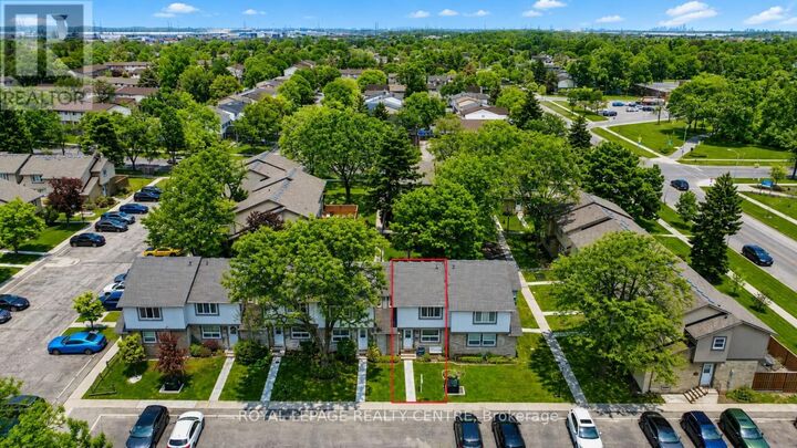 Property Photo: 683 Woodward Avenue ON L9T 3K4
