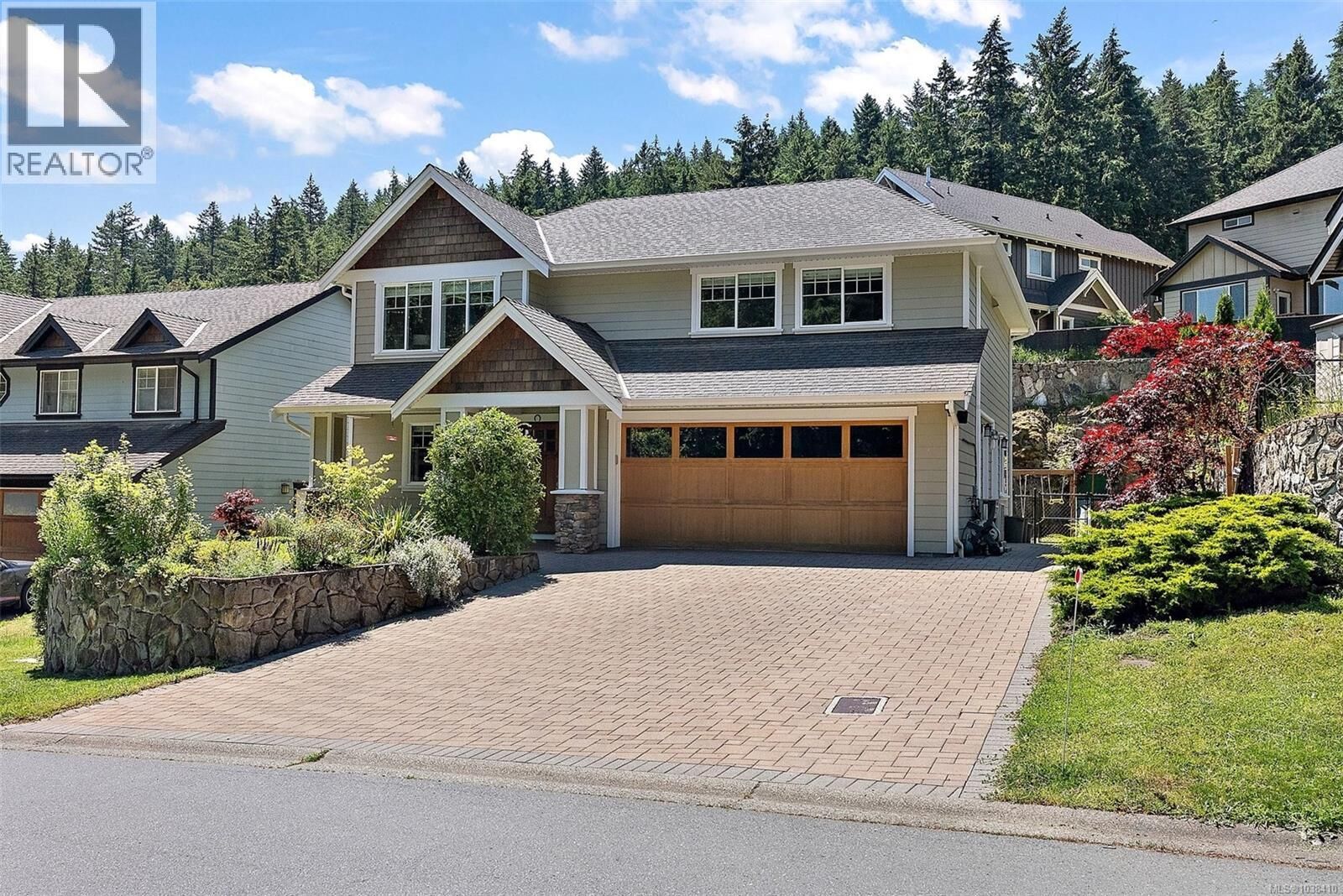 Property Photo:  1998 Hawkins Place  BC V9B 0E3 