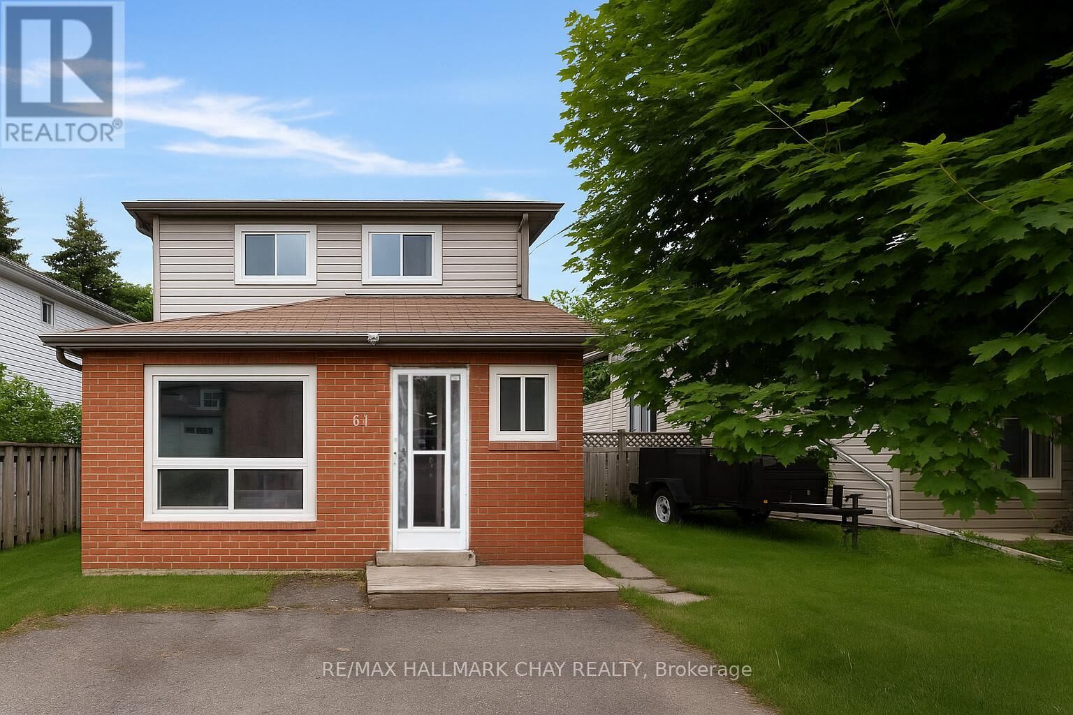 Property Photo:  61 Corbett Drive  ON L4M 5V6 