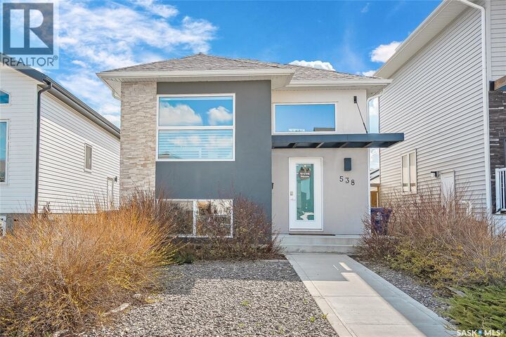 Property Photo: 538 Fast Way SK S7W 0W9