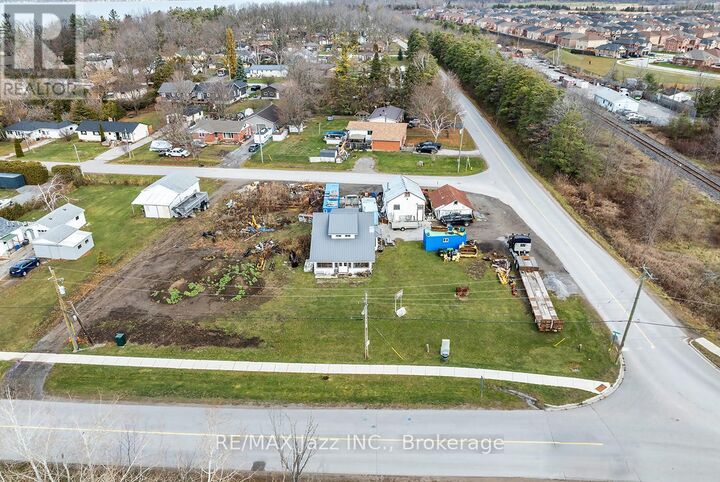 Property Photo:  140 Victoria Street  ON L0K 1A0 