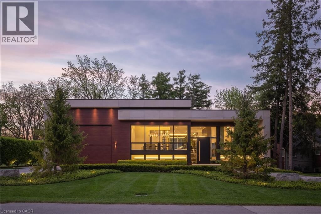 Property Photo:  865 Glenwood Avenue  ON L7T 2J8 