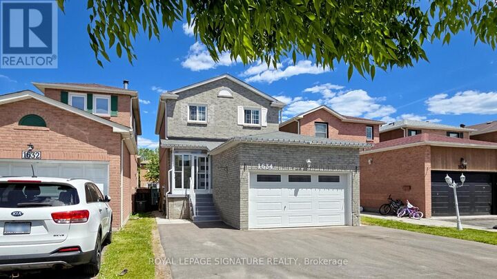 Property Photo:  1634 Fairfield Crescent Main  ON L1V 6H1 