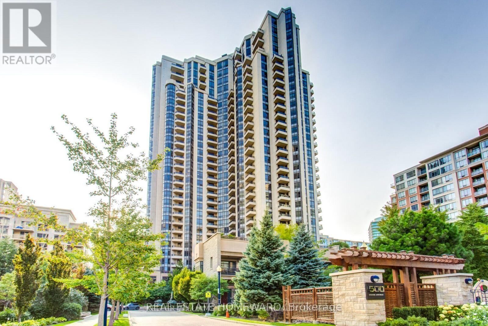 Property Photo:  500 Doris Avenue 2620  ON M2N 0C1 