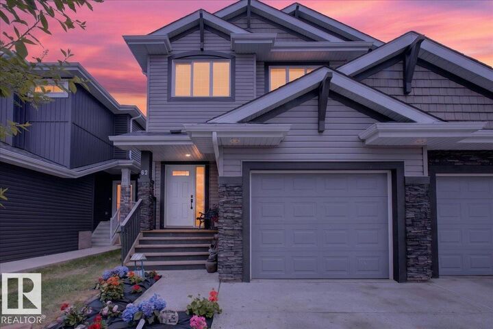 62 Durrand Bend — photo 1