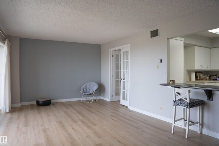 Photo de la propriété:  11027 87 Avenue NW 1703  AB T6G 2P9 
