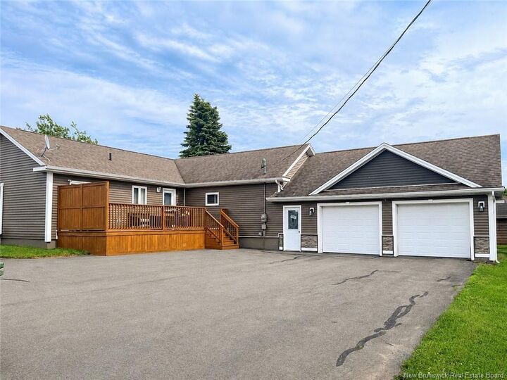 Property Photo: 42 Rue Du Parc NB E4S 3C5