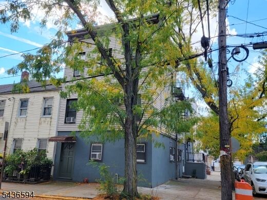 Property Photo:  423 2nd St 3  NJ 07302 