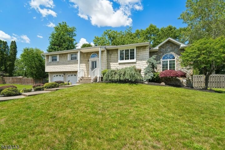 Property Photo:  18 Mary Ellen Dr  NJ 08820 