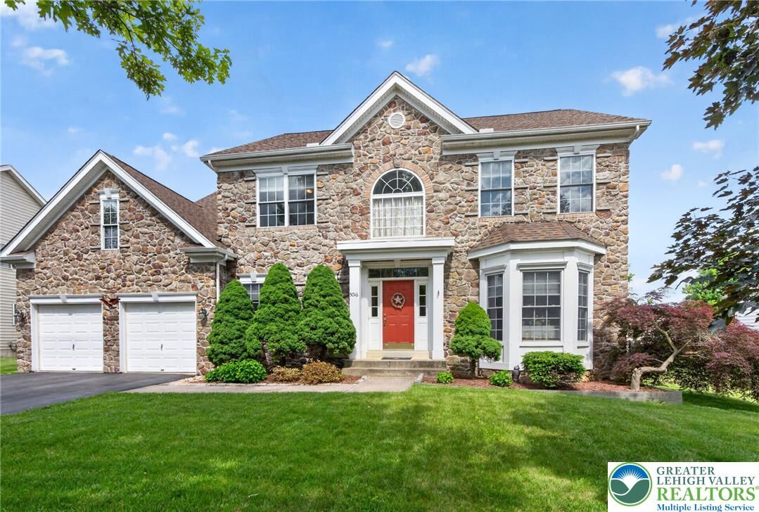Property Photo:  5016 Allen Drive  PA 18017 