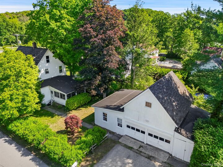 Property Photo:  453 Old Post Road  NY 10506 